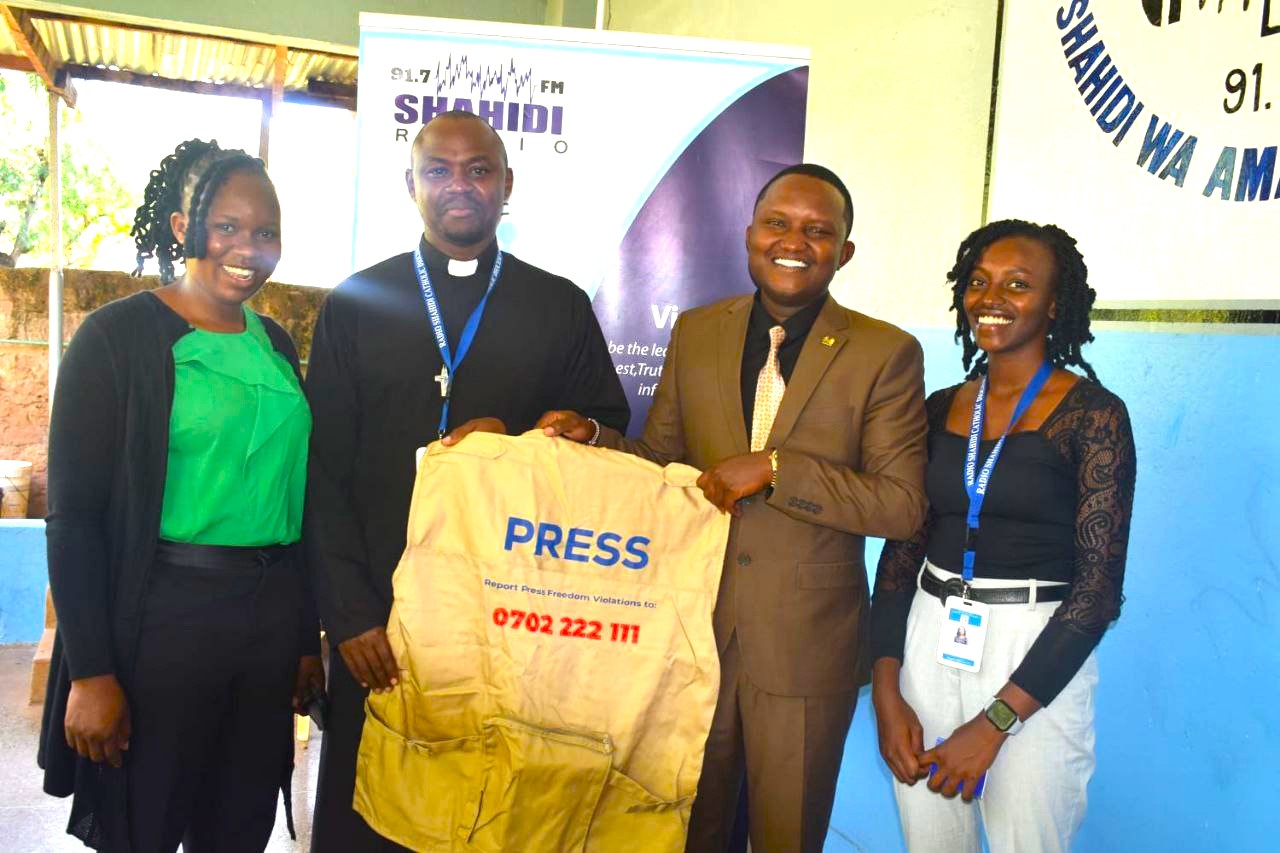 MCK Urges Journalists to Lead Societal Change