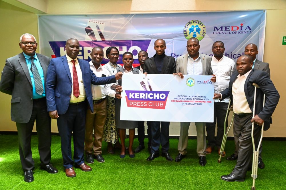 MCK Pushes for Professionalism via Press Clubs