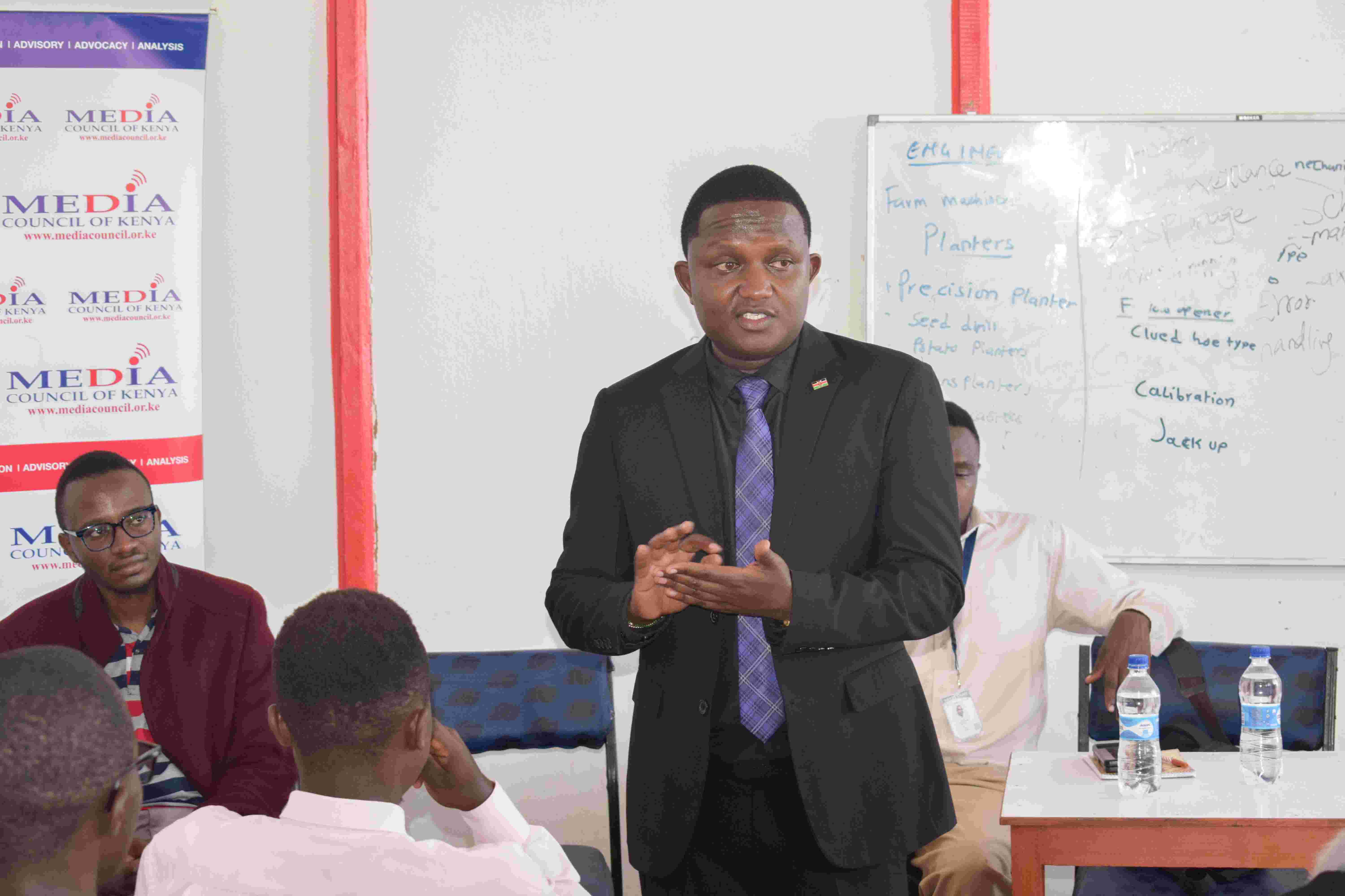 MCK Advocates for Responsible Media Practices Among Budding Journalists